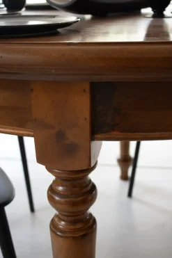 Hot Tavolo fisso Tavolo rotondo Tavoli