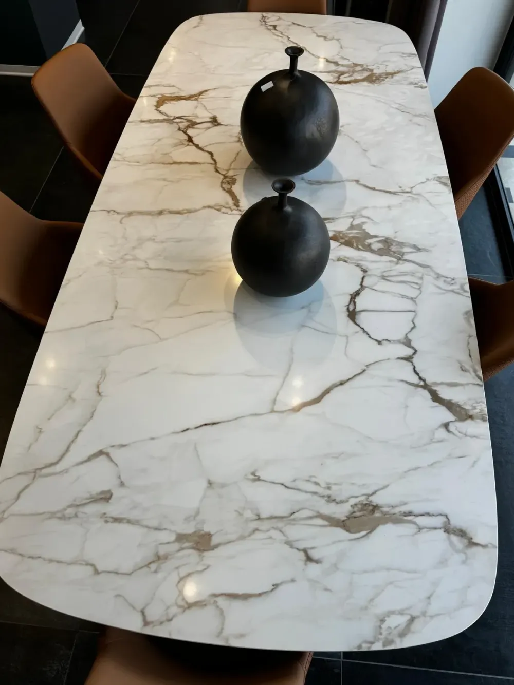 Outlet Tavolo Flame in OFFERTA OUTLET -32% Tavoli