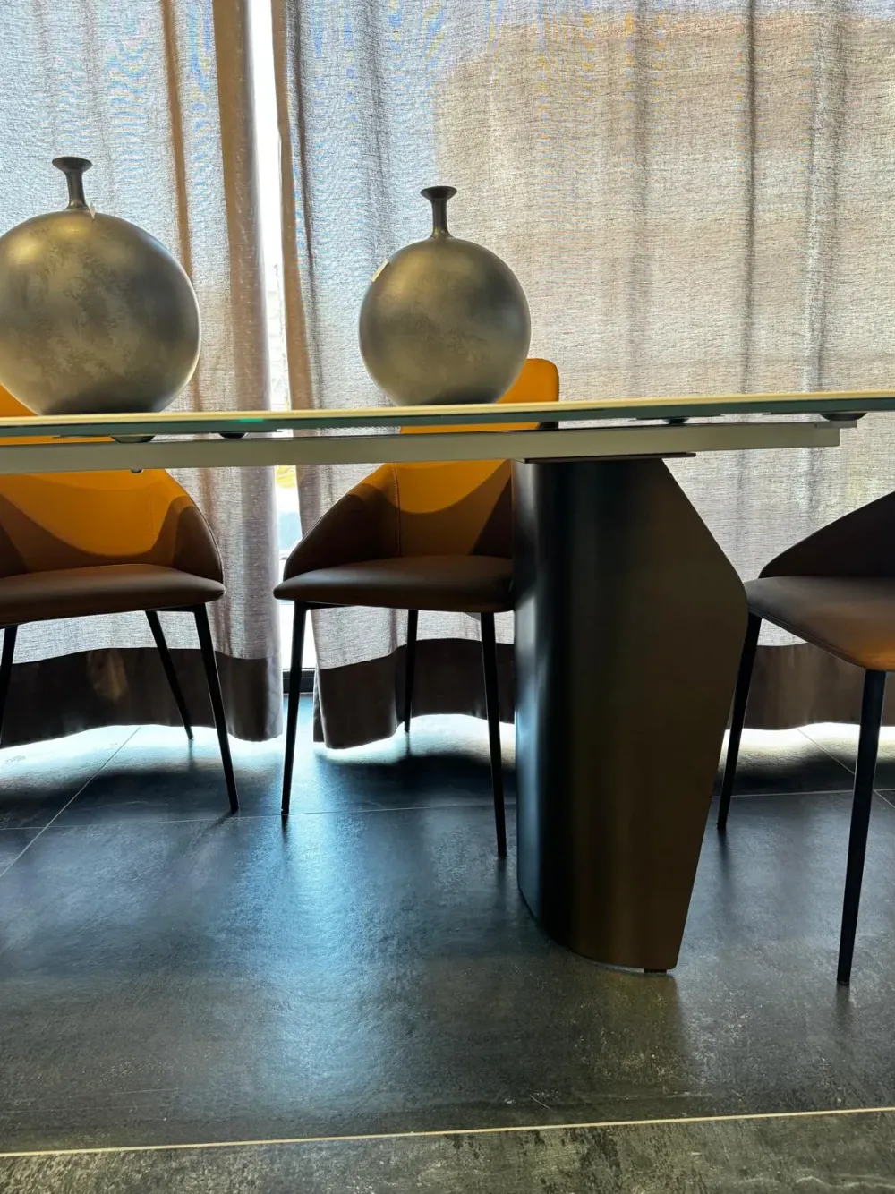 Outlet Tavolo Flame in OFFERTA OUTLET -32% Tavoli