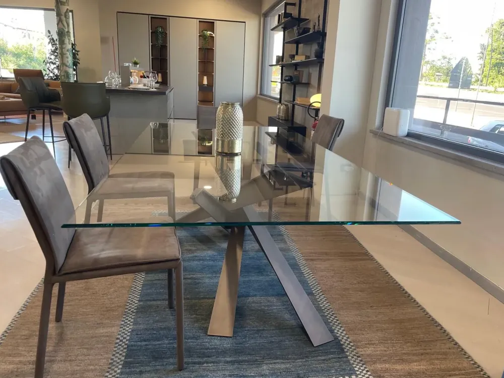 Tavolo in altri materiali rettangolare Lancer in offerta outlet^Cattelan Italia