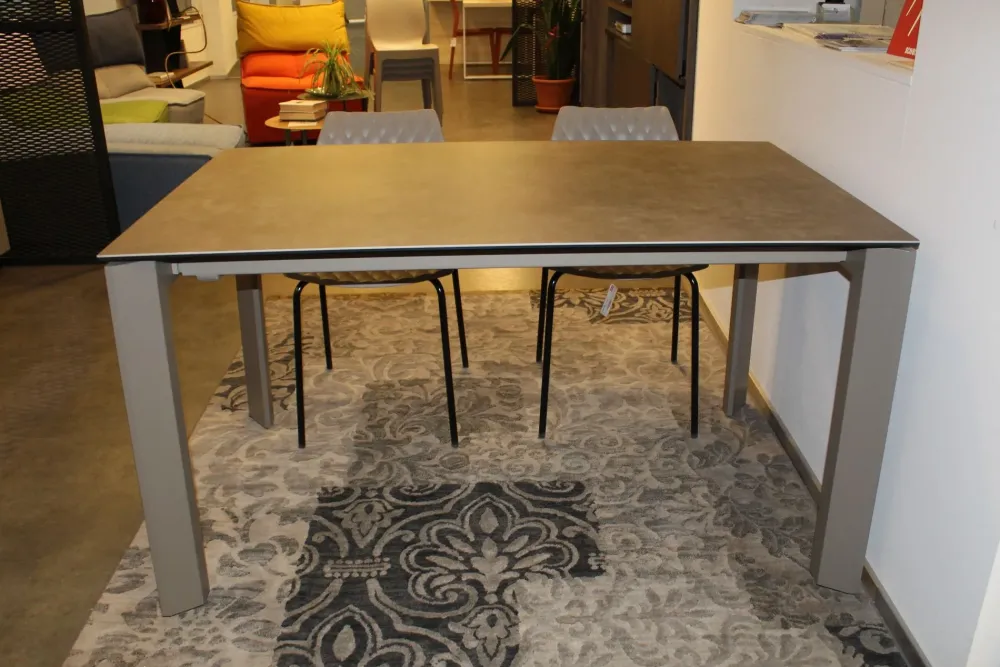 Tavolo in ceramica rettangolare Ceramique a prezzo scontato^La Seggiola New