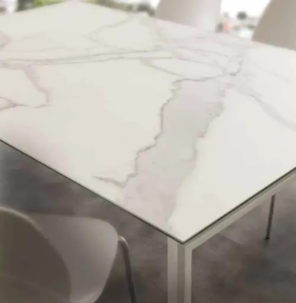 Hot Tavolo in ceramica rettangolare Micha in offerta outlet Tavoli