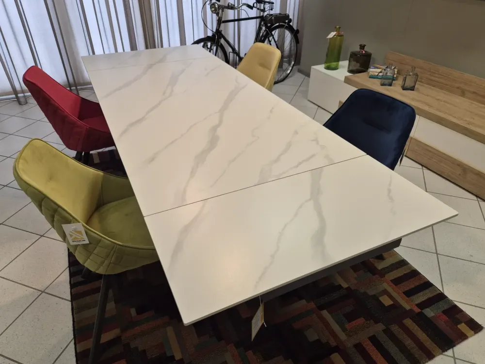 Hot Tavolo in ceramica rettangolare Vermont a prezzo ribassato Tavoli