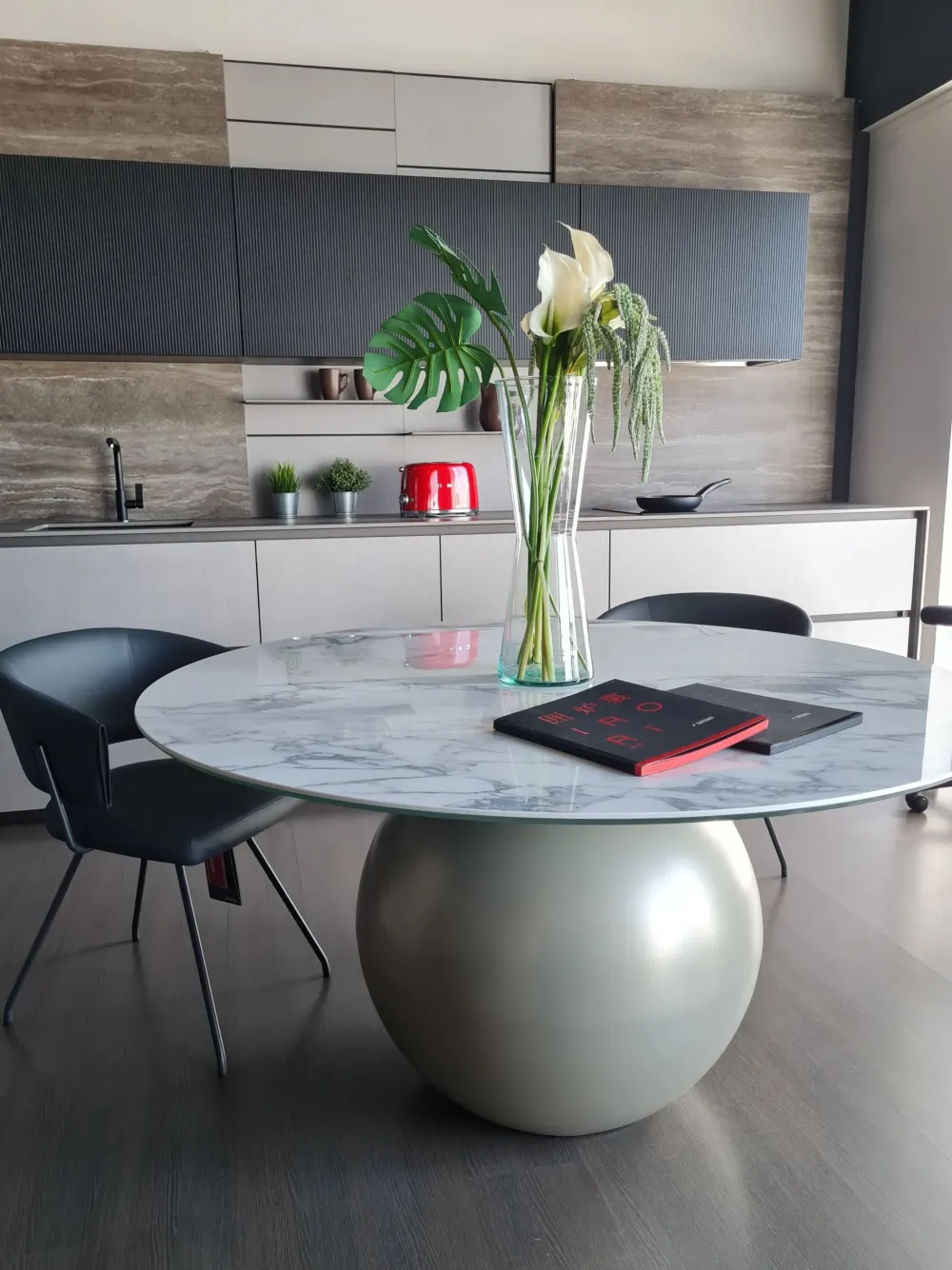 Discount Tavolo in ceramica rotondo Circus a prezzo ribassato Tavoli