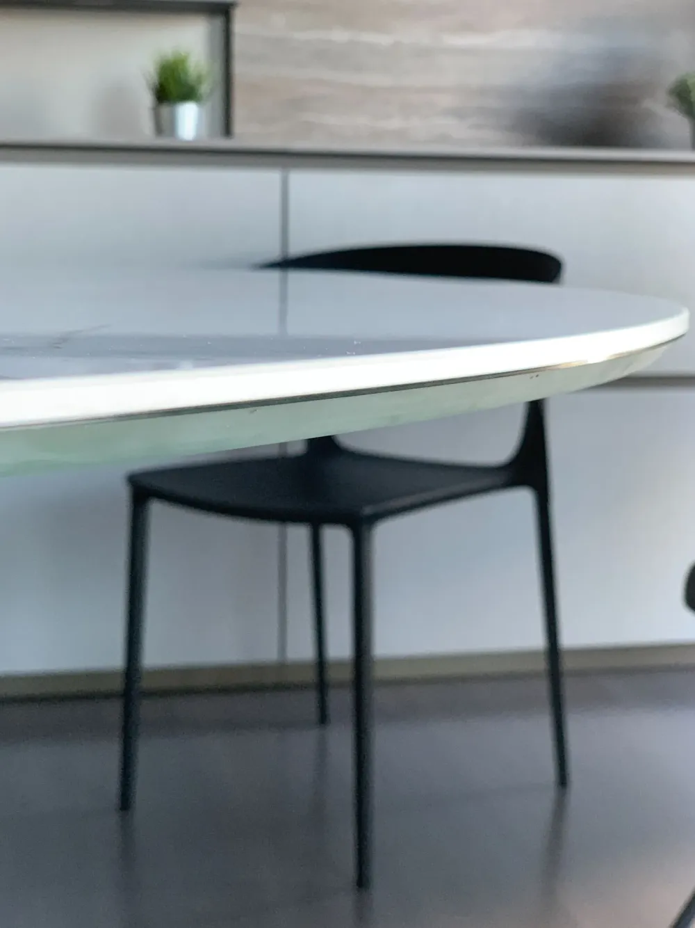 Discount Tavolo in ceramica rotondo Circus a prezzo ribassato Tavoli