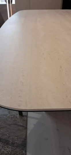 Cattelan Italia Tavolo in ceramica sagomato Skorpio   in offerta outlet- Tavoli