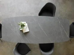 Friulsedie Tavolo in ceramica sagomato Portaland a prezzo scontato- Tavoli