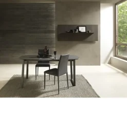 New Tavolo in laminato ovale Ribot a prezzo ribassato Tavoli