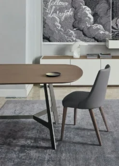 Sangiacomo Tavolo in laminato ovale Vertigo a prezzo ribassato- Tavoli