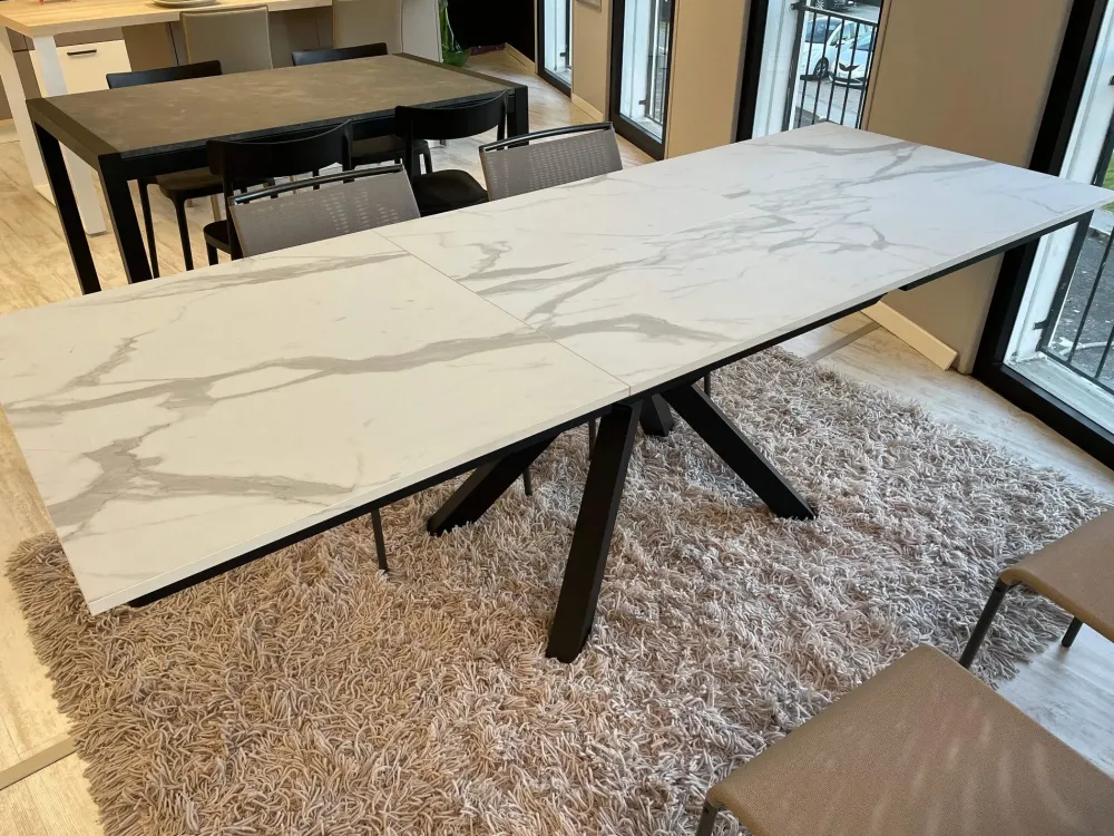 Altacom Tavolo in laminato rettangolare Tavolo giada allungabile in offerta outlet- Tavoli