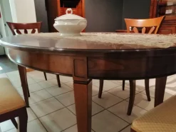 Origine Tavolo in legno ovale Tavolo - 4 sedie a prezzo ribassato- Tavoli