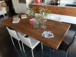 Tavolo in legno rettangolare Air wildwood table in offerta outlet^Lago