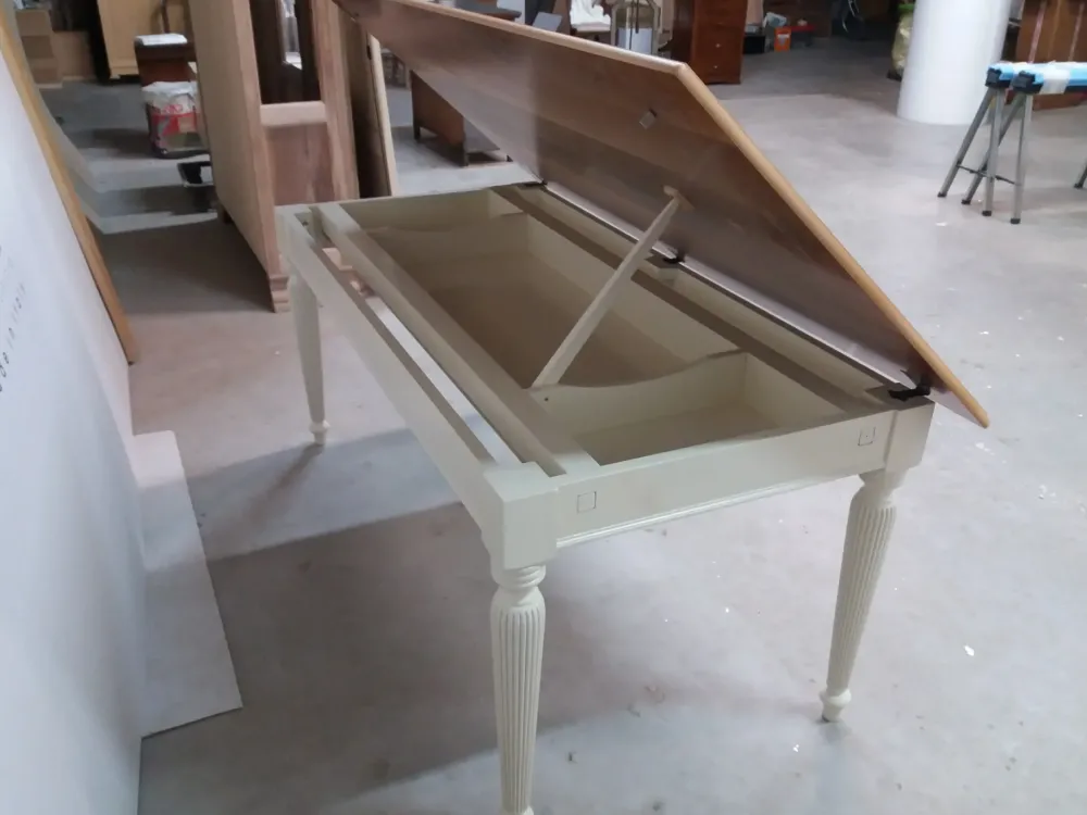 Online Tavolo in legno rettangolare Modello i solisti in offerta outlet Tavoli