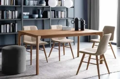 Clearance Tavolo in legno rettangolare Legno rovere a prezzo ribassato Tavoli