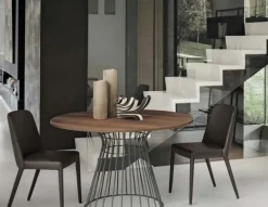 Tavolo in legno rotondo Brigitte in offerta outlet Tavoli