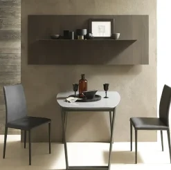 Tavolo in legno sagomato Ribot in offerta outlet^Altacom Outlet