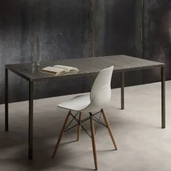 Tavolo in metallo rettangolare Iron in offerta outlet^La Seggiola Online