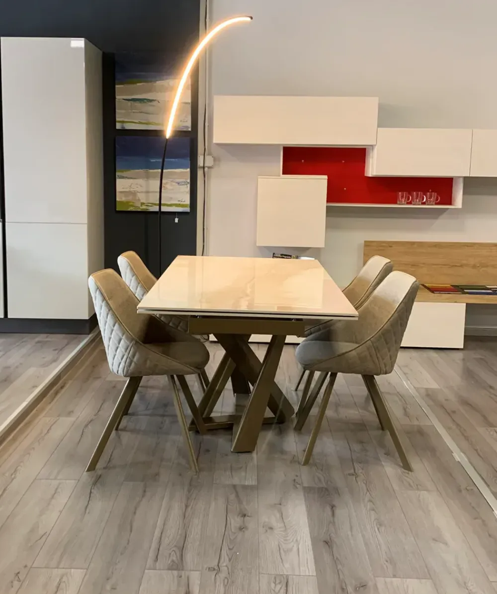 Tavolo in offerta outlet modello Priamo di^Target Point