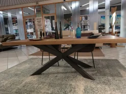 New Tavolo in offerta outlet modello Tavolo star di Tavoli