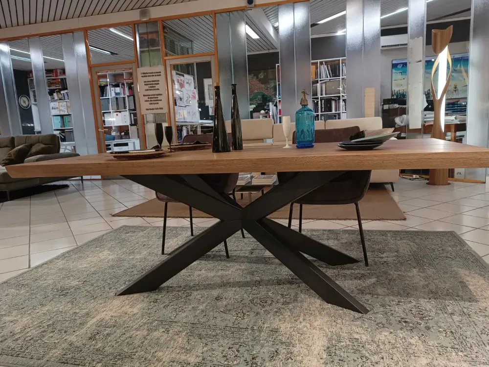 New Tavolo in offerta outlet modello Tavolo star di Tavoli