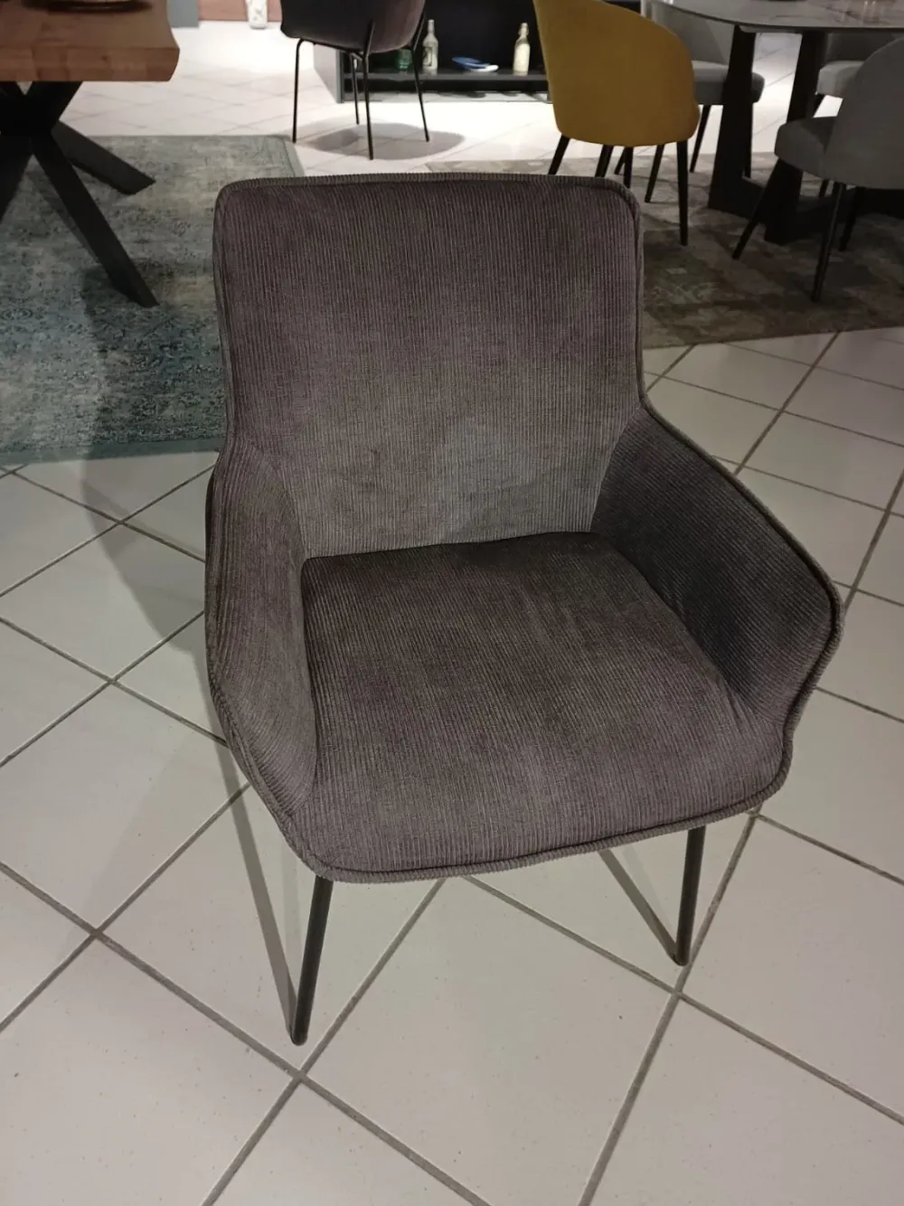 New Tavolo in offerta outlet modello Tavolo star di Tavoli