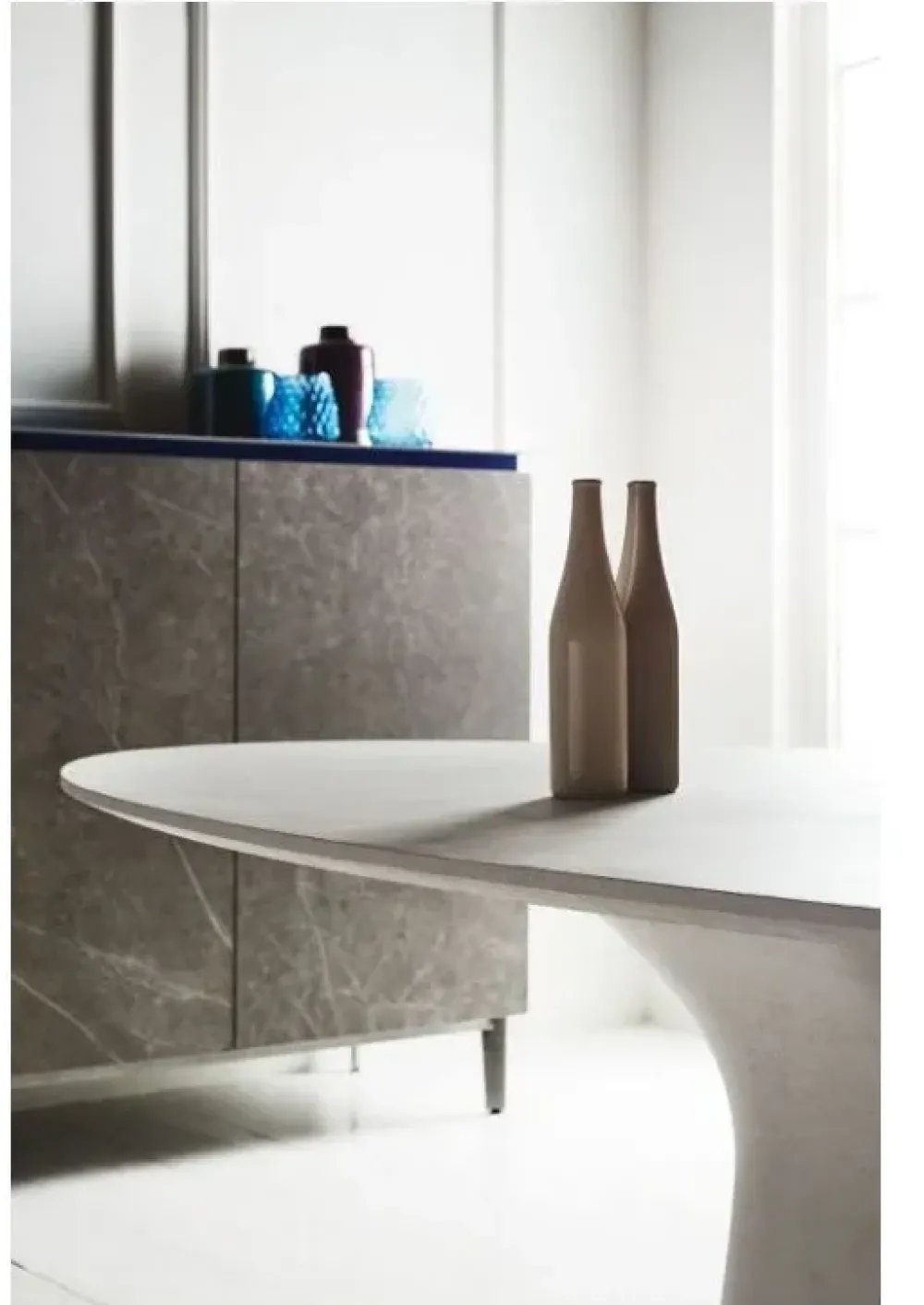 Bontempi Tavolo in pietra ellittico Podium a prezzo ribassato- Tavoli