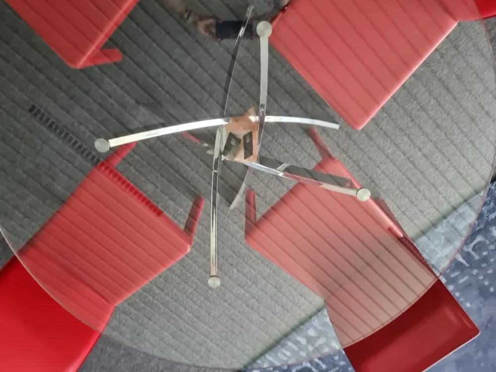 New Tavolo in vetro rotondo Barone a prezzo scontato Tavoli