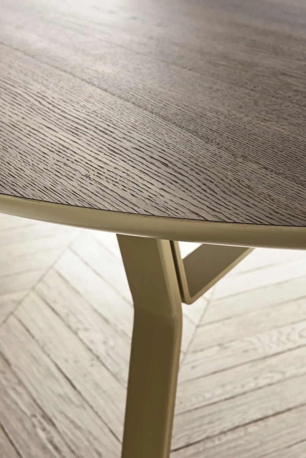 Tavolo Iron a prezzo ribassato^Sangiacomo New