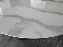 Tavolo Lycos a prezzo ribassato^Ozzio