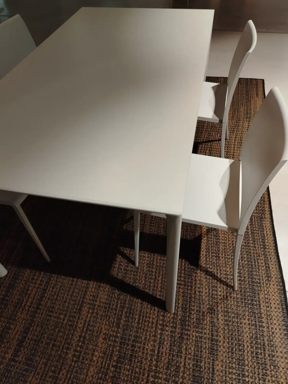 Tavolo Maki in altri materiali Allungabile scontato 30%^Kristalia Sale