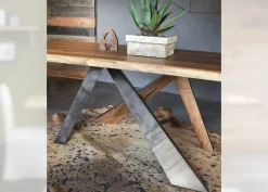 Alta Corte Tavolo Metal in legno rovere massello di scontato del 30%- Tavoli