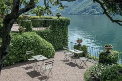 Outlet Tavolo modello Arc en ciel da giardino a prezzo Outlet Tavoli Da Giardino