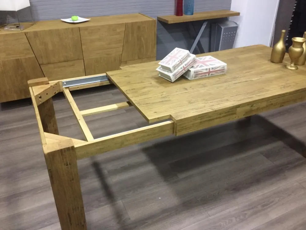 Clearance Tavolo Mood a prezzo ribassato Tavoli