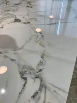 La Seggiola Tavolo Newport a prezzo scontato- Tavoli