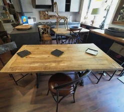 Outlet Etnico Tavolo Tavolo singer ghisa e lagno massello in offerta PREZZI OUTLET- Tavoli