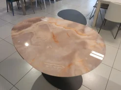 Tavolo ovale allungabile One a prezzo scontato^Ozzio New