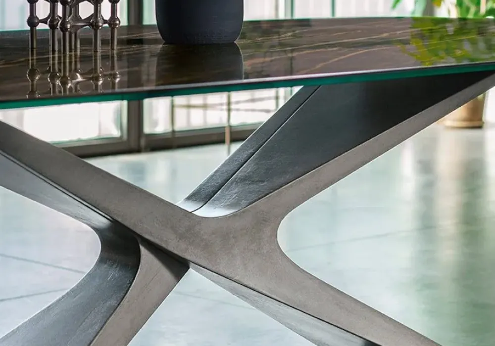 Tavolo ovale in vetro Blueye di in Offerta Outlet^Md work Hot