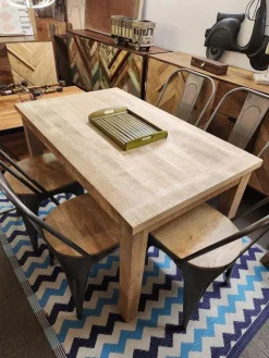 Tavolo Paqo in vero legno massello di mango, allungabile. , prezzo scontato! Tavoli