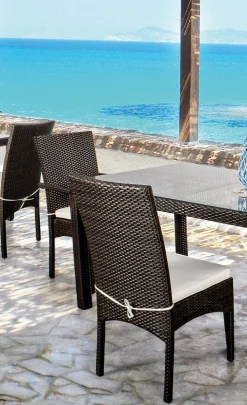 Tavolo per l'esterno Delta 80 cm con 4 poltroncine antalys a marchio a prezzo ribassato Tavoli Da Giardino