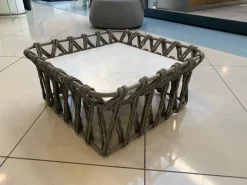 B&B Italia Tavolo per l'esterno modello Butterfly in offerta- Tavoli Da Giardino