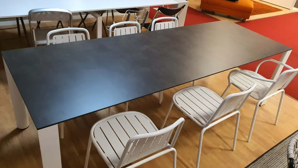 Tavolo per l'esterno modello Dorian a prezzi convenienti Tavoli Da Giardino