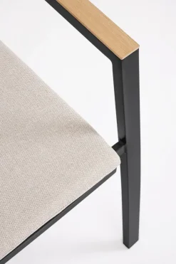 Tavolo per l'esterno modello Tavolo zelmar con 6 poltroncine con forte sconto^Bizzotto Clearance