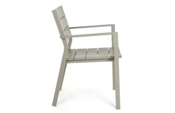 Tavolo per l'esterno Tavolo skipper tortora con 6 poltroncine shark tortora a prezzo scontato^Bizzotto Discount