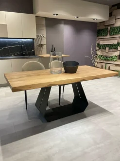 Tavolo quadrato in legno Tavolo bangkok di in Offerta Outlet^Le Fablier Hot