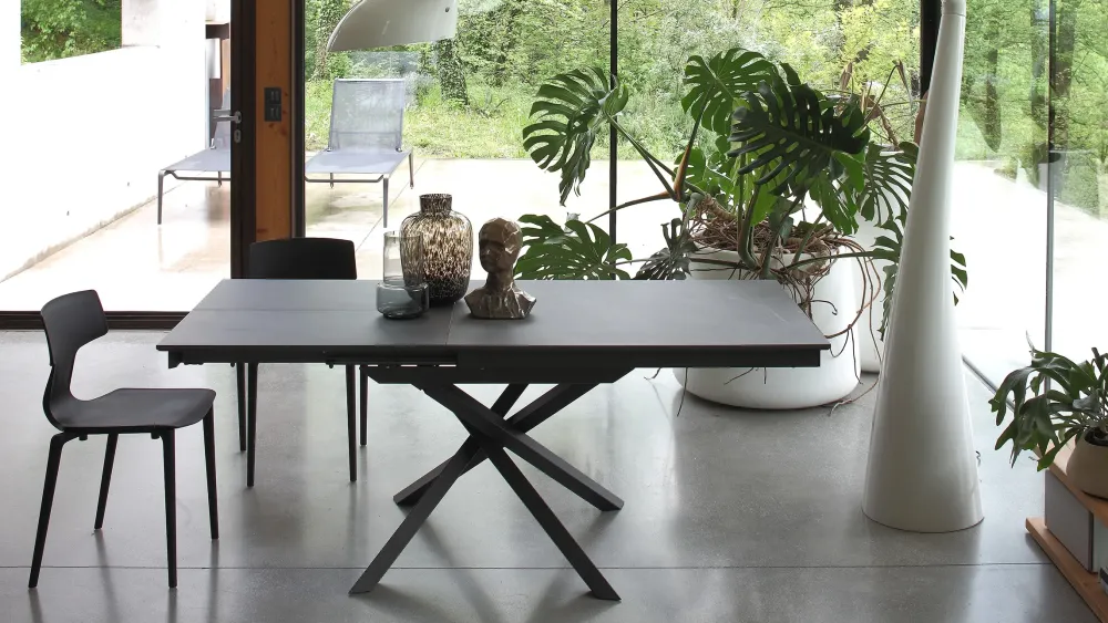 Tavolo quadrato Tokyo 108 di a prezzo riservato^Altacom Outlet