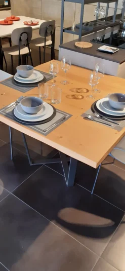 Valdesign Tavolo quadrato Wood scontato del 50%- Tavoli