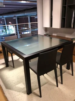 Hot Tavolo Quadro in OFFERTA OUTLET Tavoli