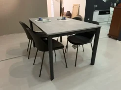 Sale Tavolo rettangolare Aron scontato del 30% Tavoli