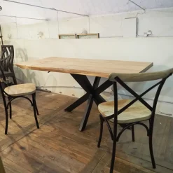 Tavolo rettangolare con basamento centrale Tavolo design indsutrial live edge in legno e matallo scontato^Outlet Etnico Outlet