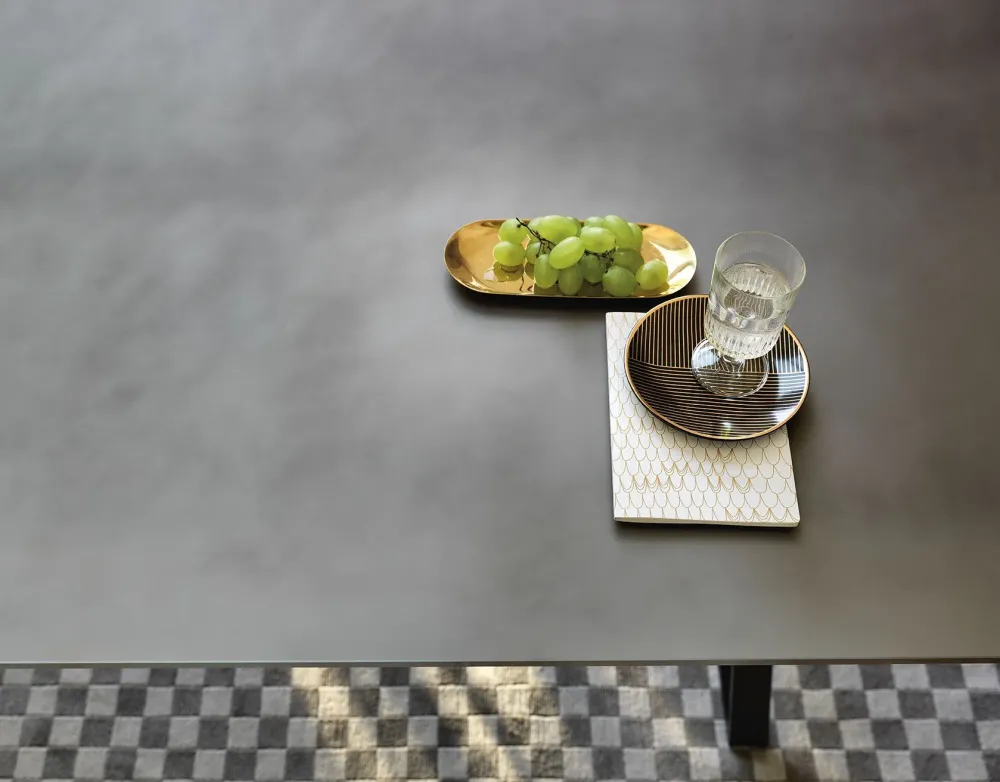 Tavolo rettangolare Hype tavolo allungabile di a prezzo riservato^Fiam Hot